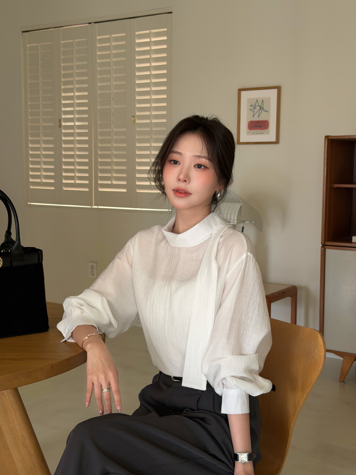 SOFT HALF-NECK BLOUSE_IVROY