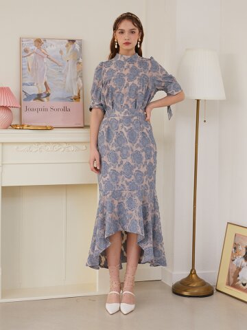 [일루스트리스일루전] SKY ROSE SKIRT