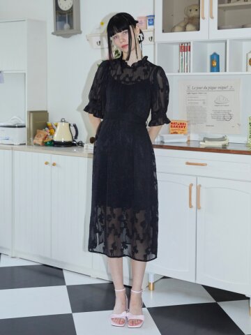 [일루스트리스일루전] BK FLOWER SEE-THROUGH DRESS