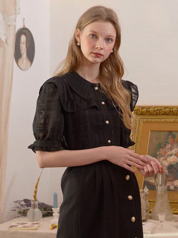 [일루스트리스일루전] BK CHIFFON CHECK BLOUSE