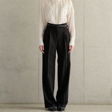 [레이허] 세미 와이드 원턱 슬랙스_BLACK