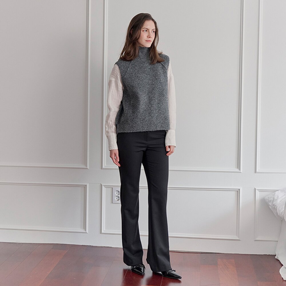 [레이허] Straight Slit Slacks_Black