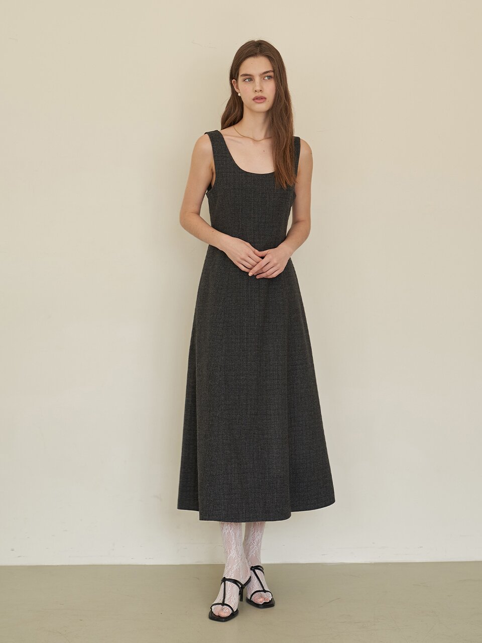 [에프코코로미즈] romantic karin sleeveless long dress GY