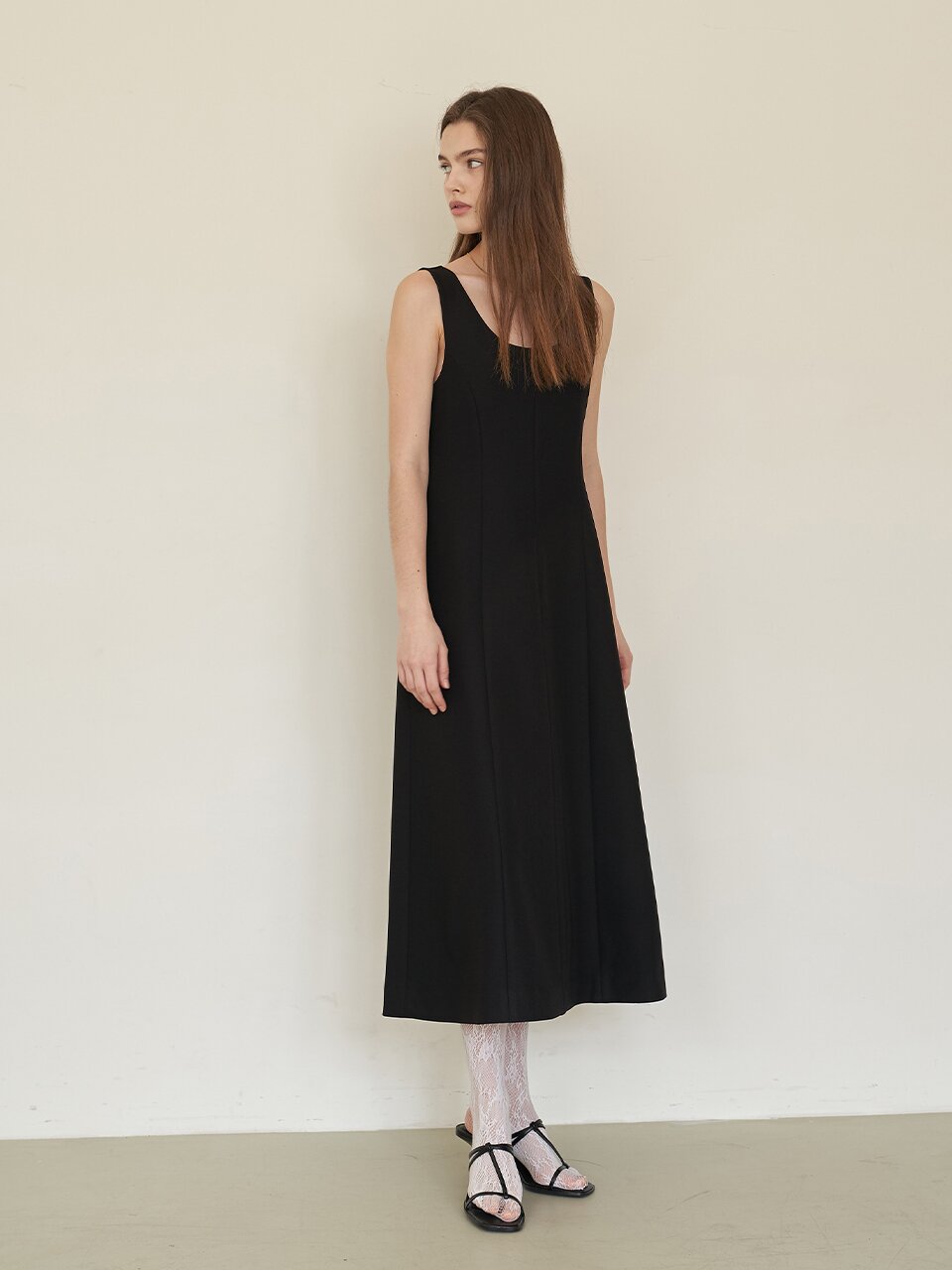 [에프코코로미즈] romantic karin sleeveless long dress BK