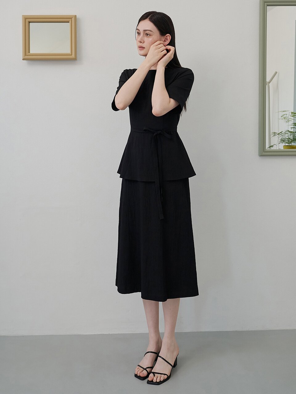 [에프코코로미즈] round neck layered dress BK