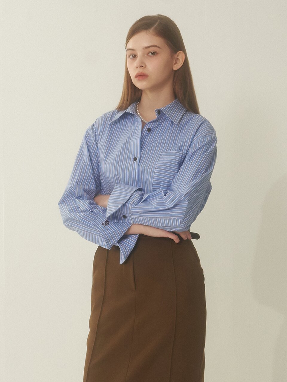 [에프코코로미즈] coco wide cuffs st shirt BL