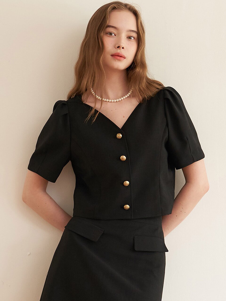 [에프코코로미즈] coco tulip crop blouse BK