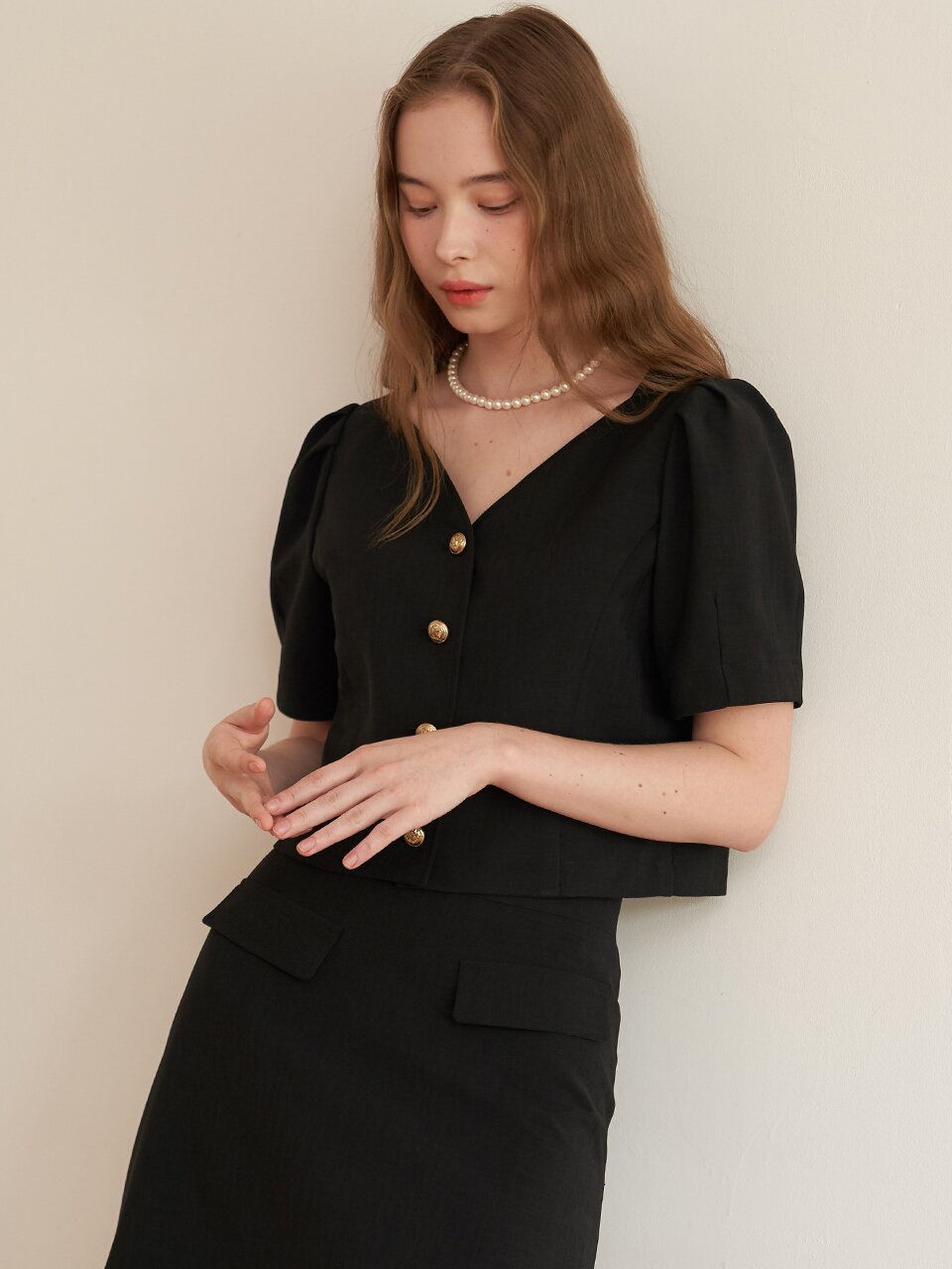 [에프코코로미즈] coco tulip crop blouse BK