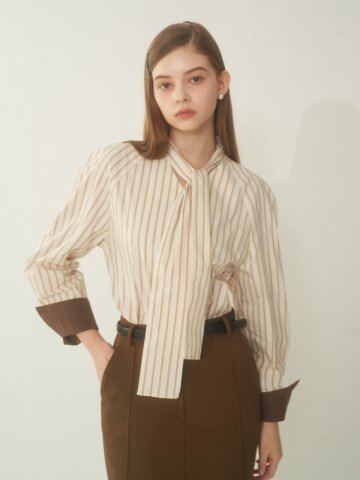 [에프코코로미즈] coco romantic raglan st blouse BR