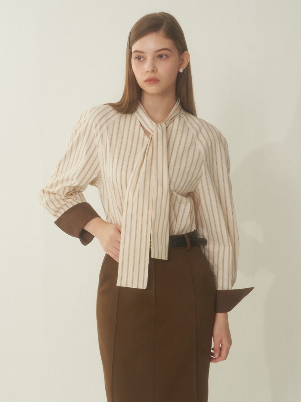 [에프코코로미즈] coco romantic raglan st blouse BR