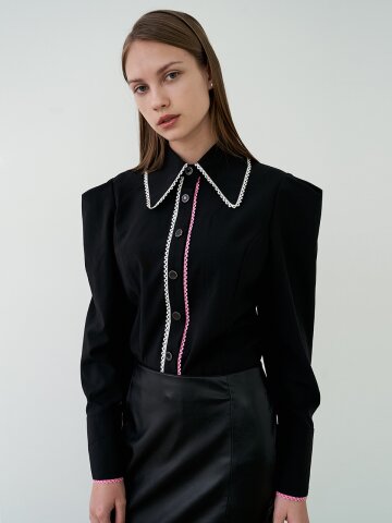 [와이제이] BLACK MACARON BLOUSE