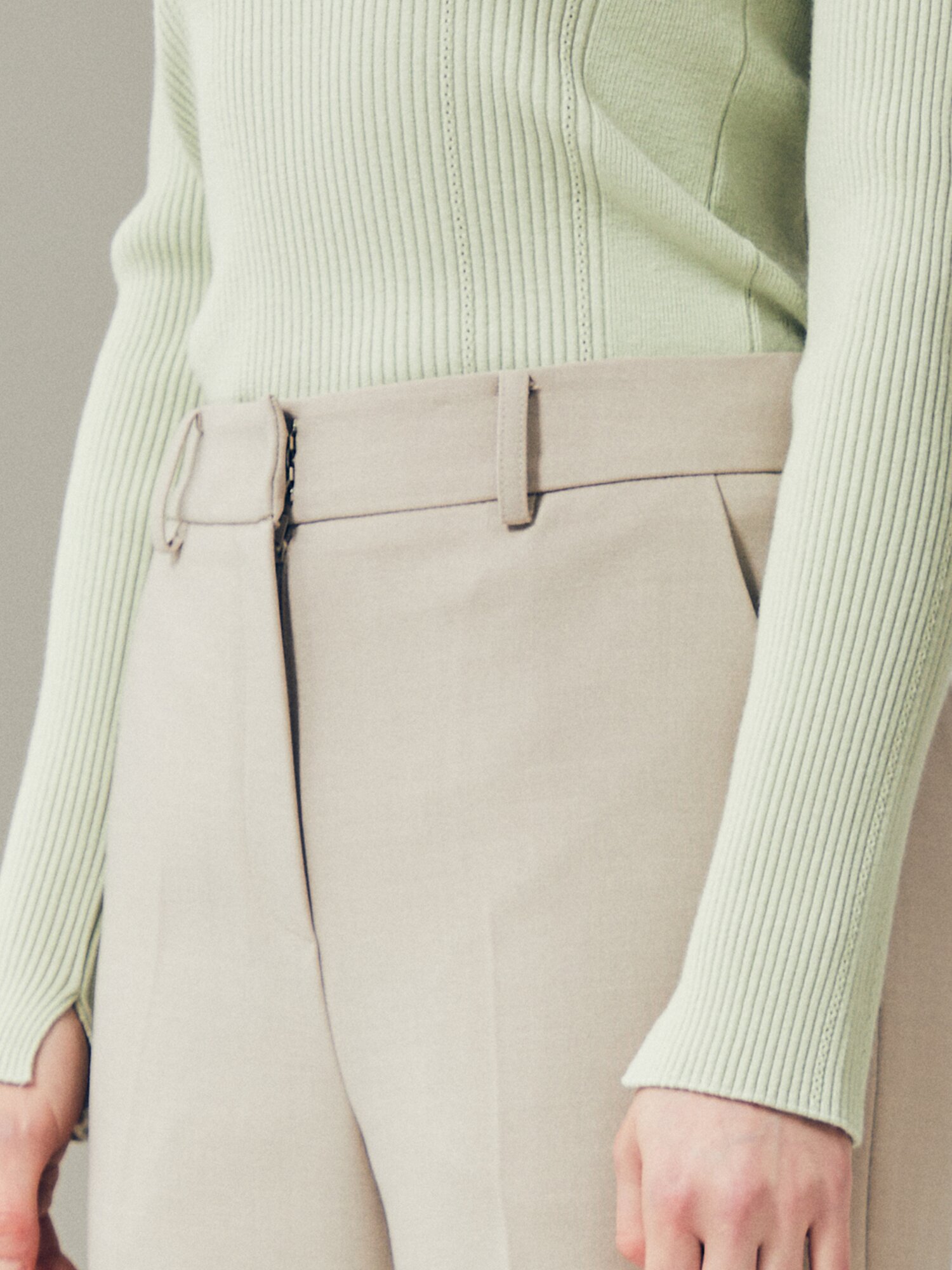 슬릿 와이드 일자핏 팬츠 (BEIGE)