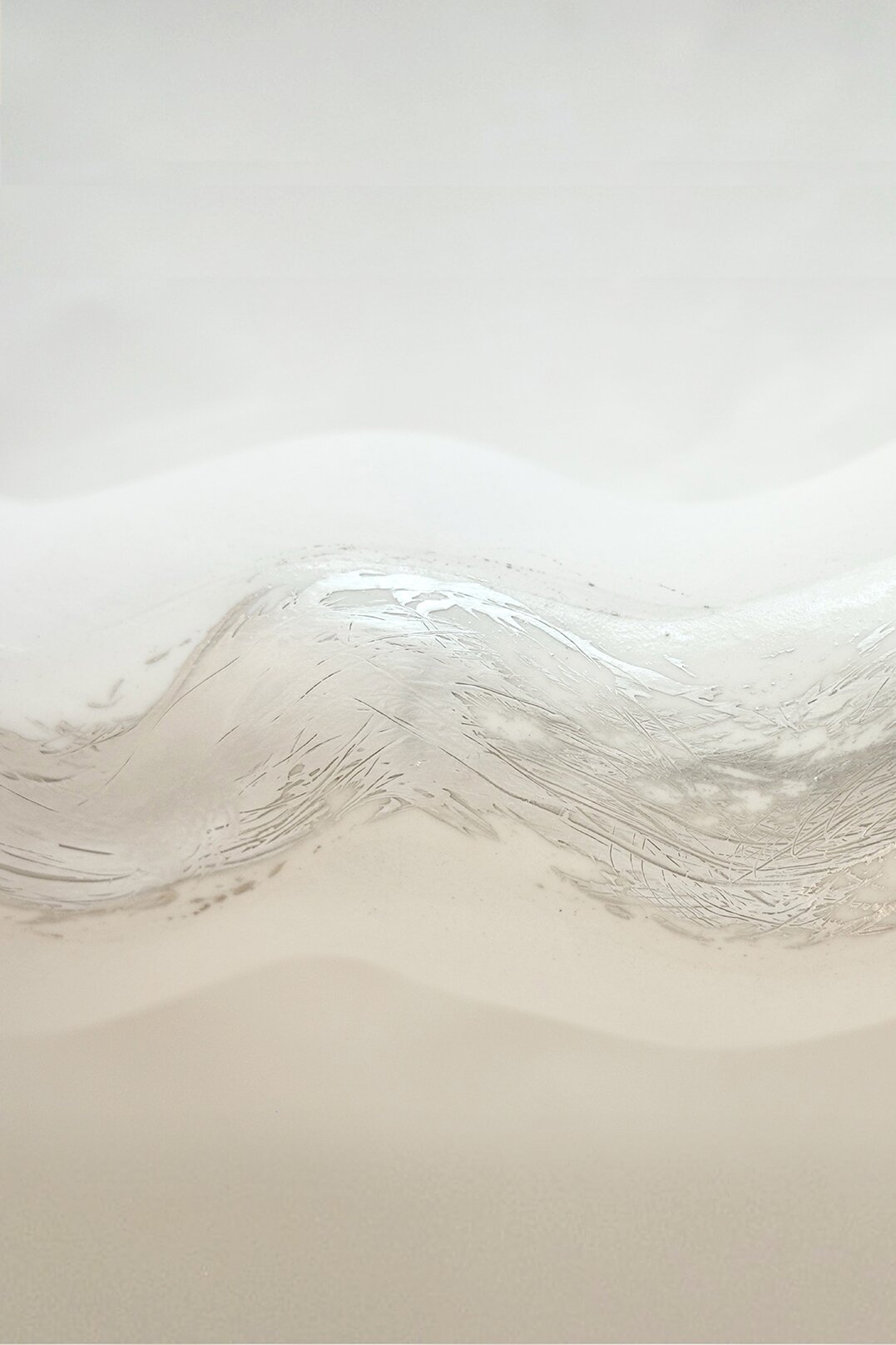Wavy vase
