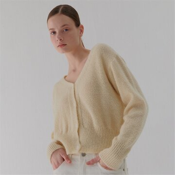 [카미노] V-NECK CARDIGAN CREAM