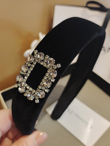 홀인원 벨벳 큐빅 포인트 넓은 헤어밴드 머리띠