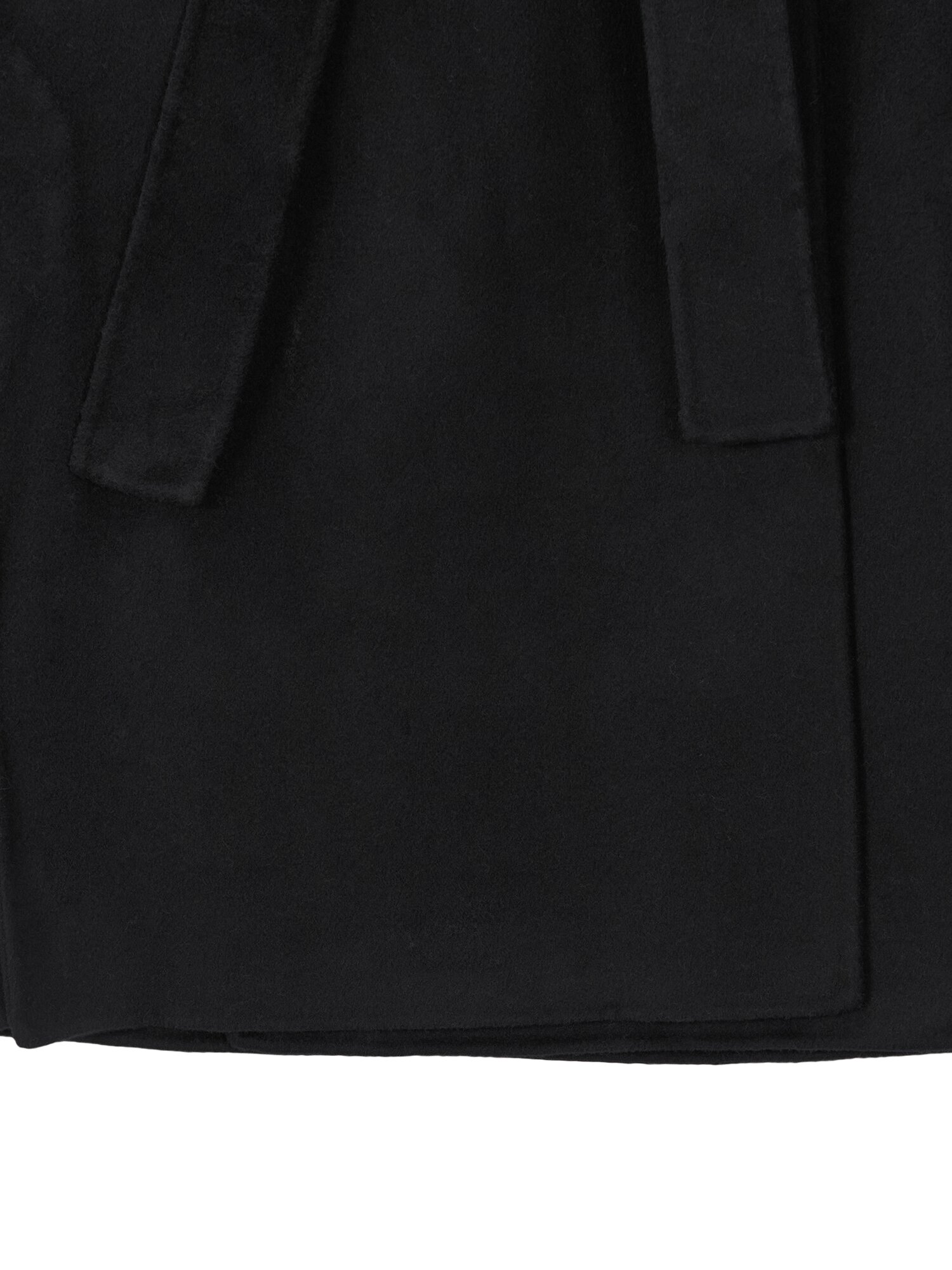Eleu handmade coat_black