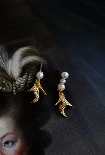 [Habsburg] Feather Freshwater Pearls Earring