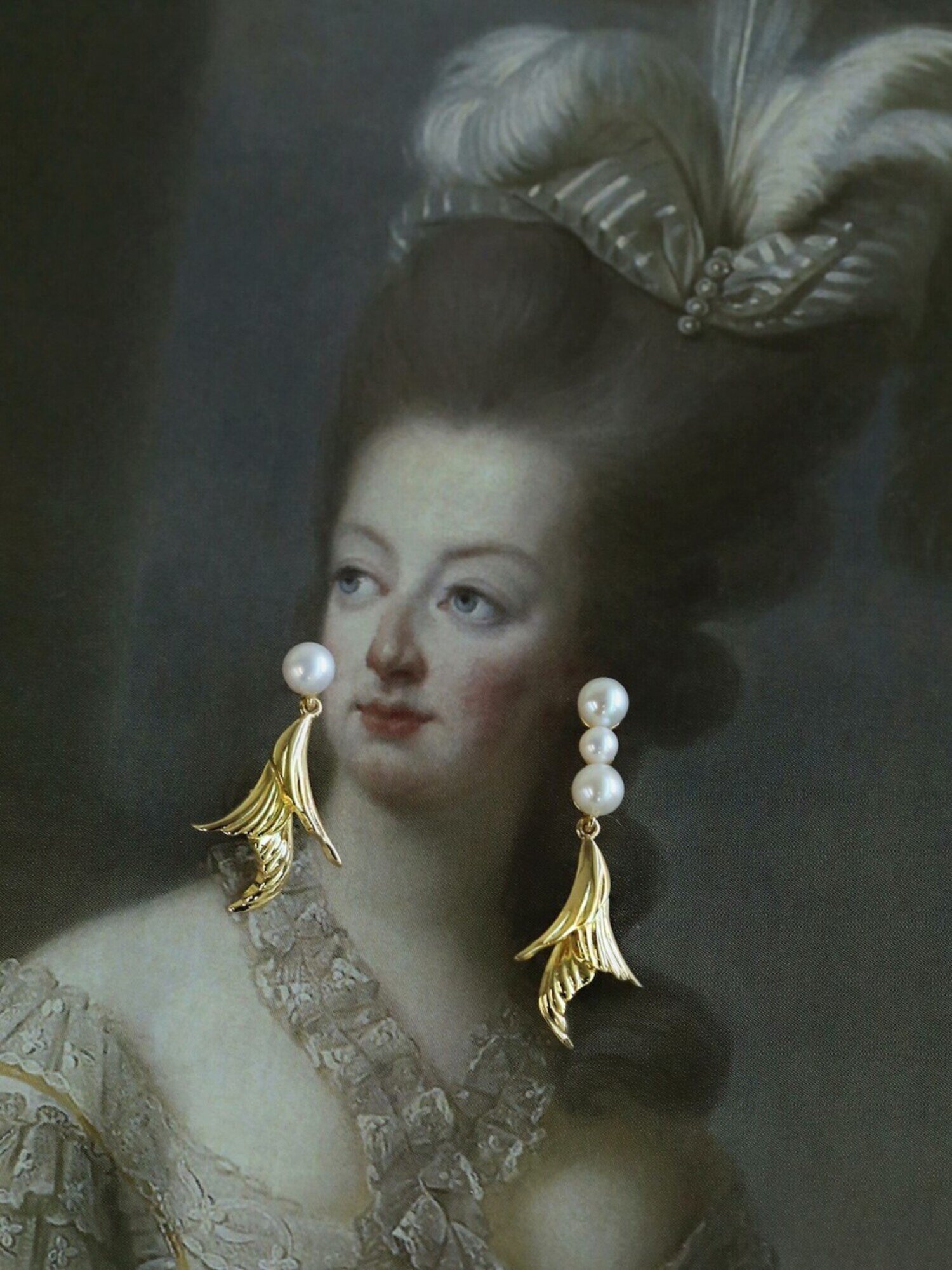 [Habsburg] Feather Freshwater Pearls Earring