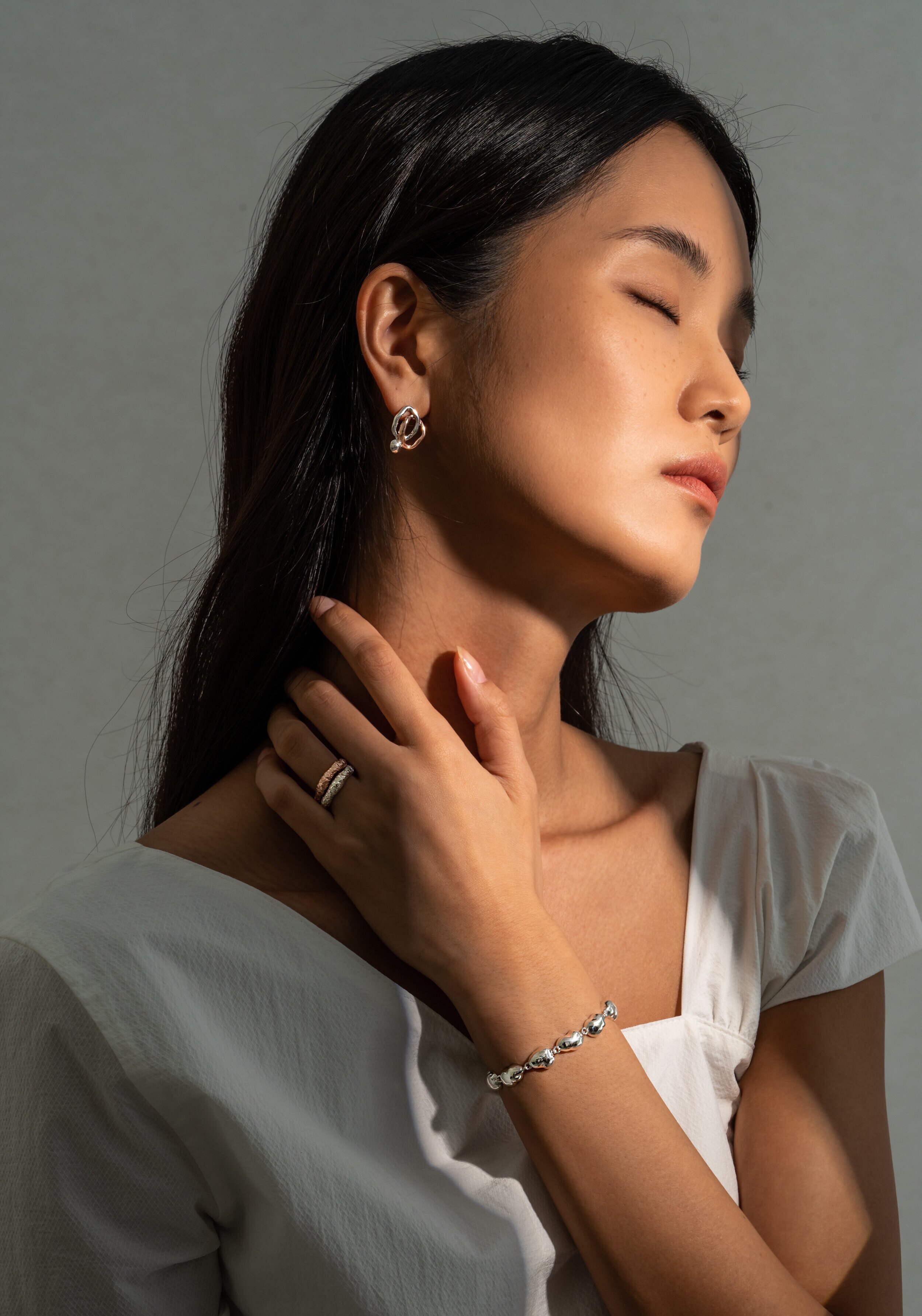 Silver Pebble Pendant Bracelet