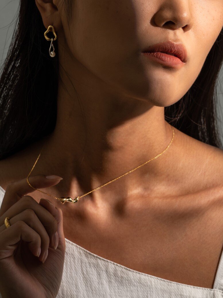 Movement Pendant Silver Necklace