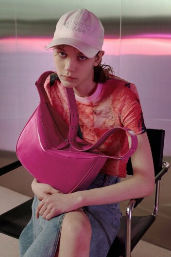 Berlin Spice Girl (Fuchsia Pink)