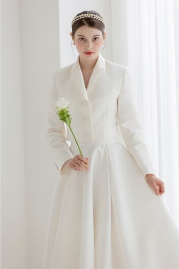 Mikado Crop Jacket [IVORY]