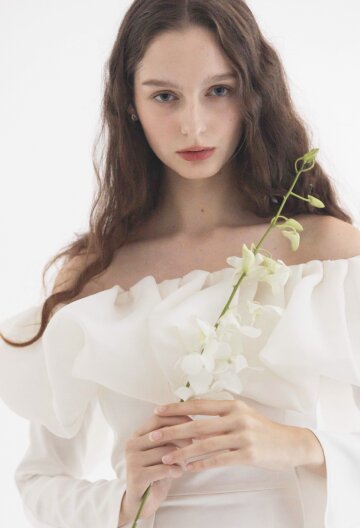 [주문제작] Wedding Satin Ruffle top