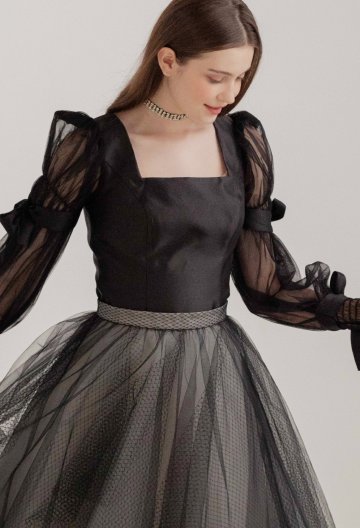 [주문제작] Black Mikado puff top