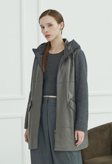 [DO NOT PLAN]램스킨 후드 하프 코트_KSCT230802