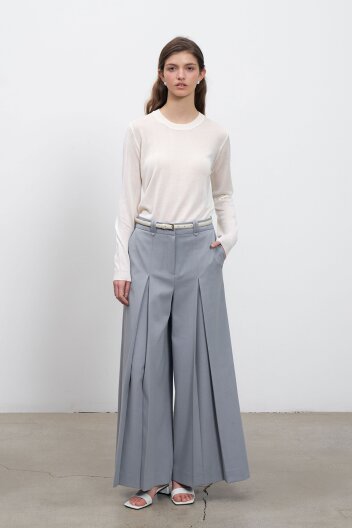 Pleated Wide Trousers