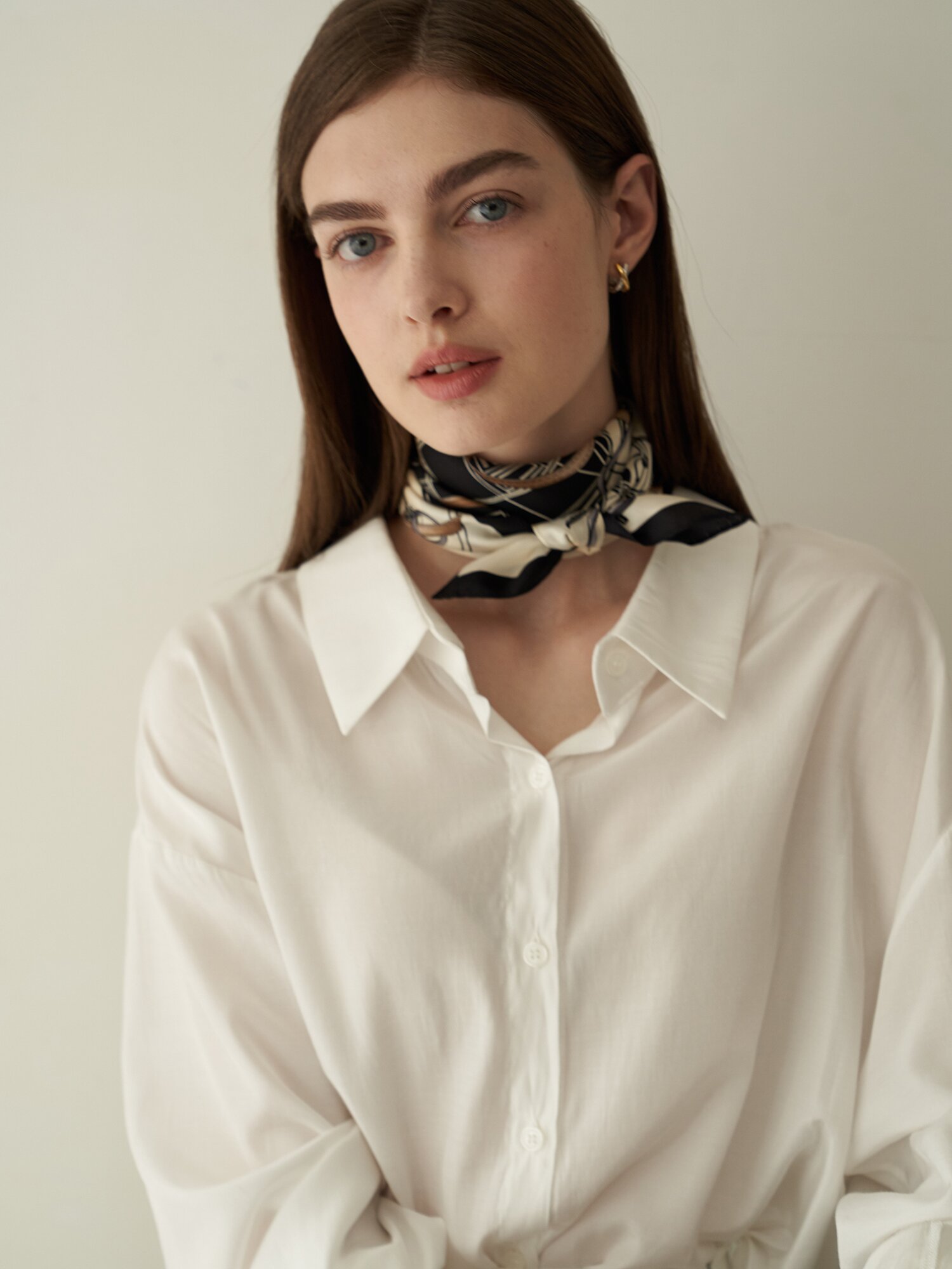 엘르 마차라인 실크 미니 스카프 SE831S301