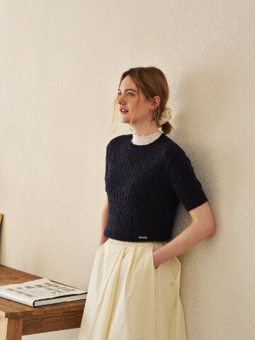 Wool blended Half Sleeve Cable Knit (navy)