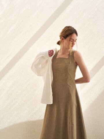 Squareneck sleeveless long dress(khakibeige)