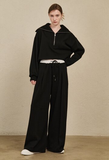 Wide Collar Crop T-Shirts Set up- Black 