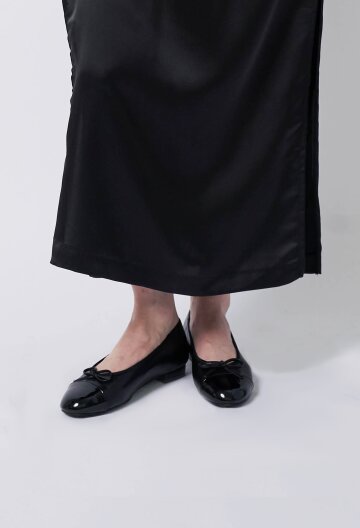 [SIINVII]투톤 리본 플랫 슈즈_MMFL240202