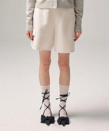 HANDMADE WOOL SHORTS (IVORY)