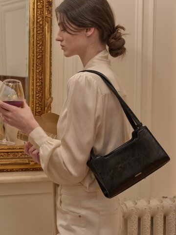[박보영 착용] Essencé Sac (Black)