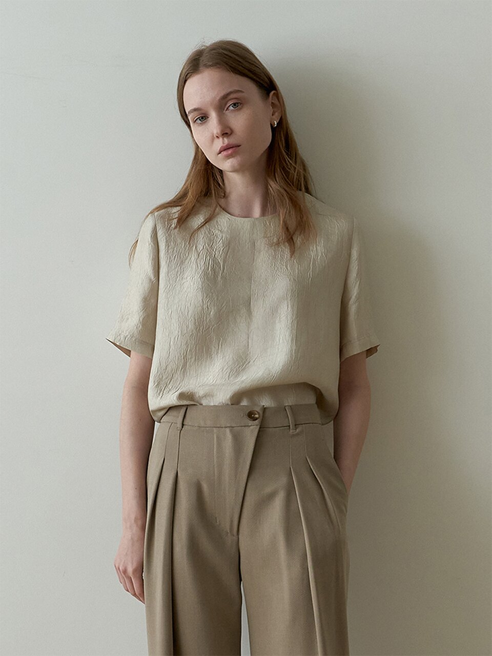 CRACK HALF SLEEVES BLOUSE_BEIGE