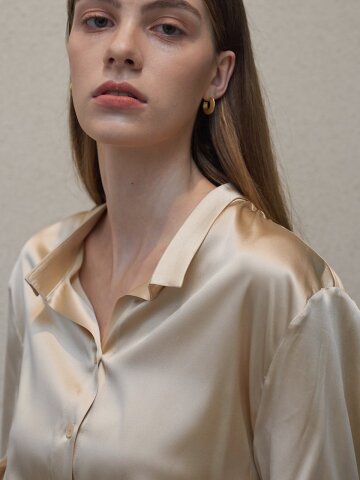 Vintage Collar Silk Shirt Beige