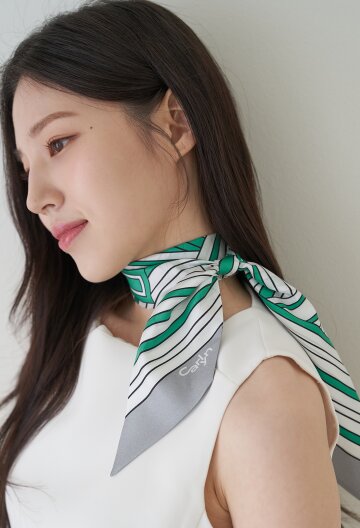 아이코닉 실크 방도 스카프 S7429S304