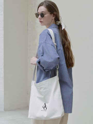 Unbalance Stripe overfit shirt - blue
