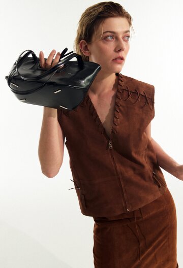 Yoonseul Crinkled Black