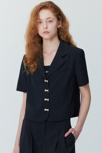 리본 버튼 반팔 크롭 자켓_블랙