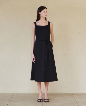 Square neck sleevless onepiece_BLACK