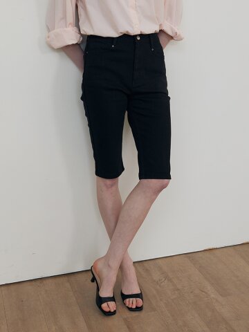 Slim fit short black jean_Black
