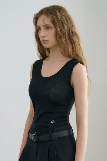 See-through U neck Sleeveless