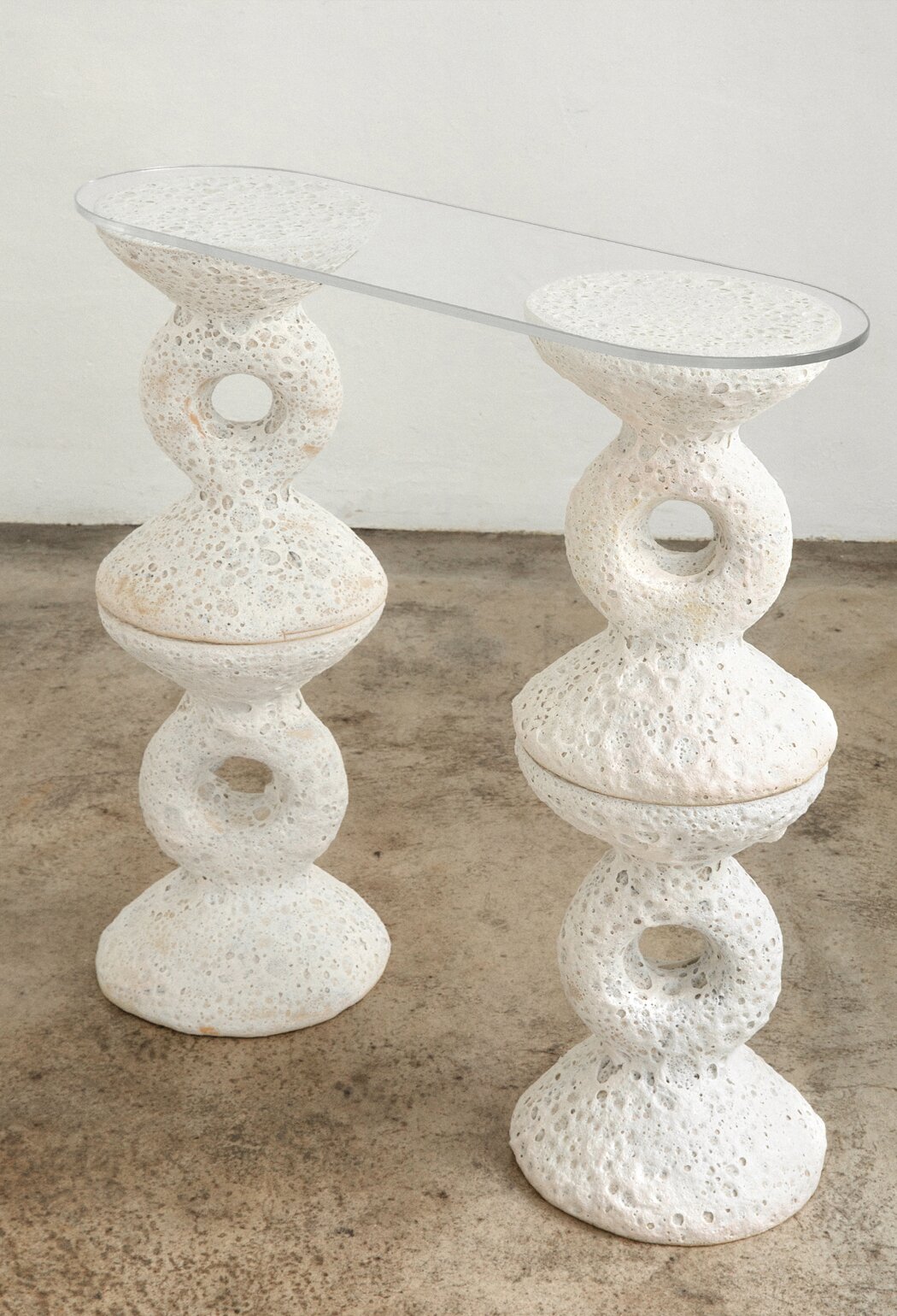 Variable stone