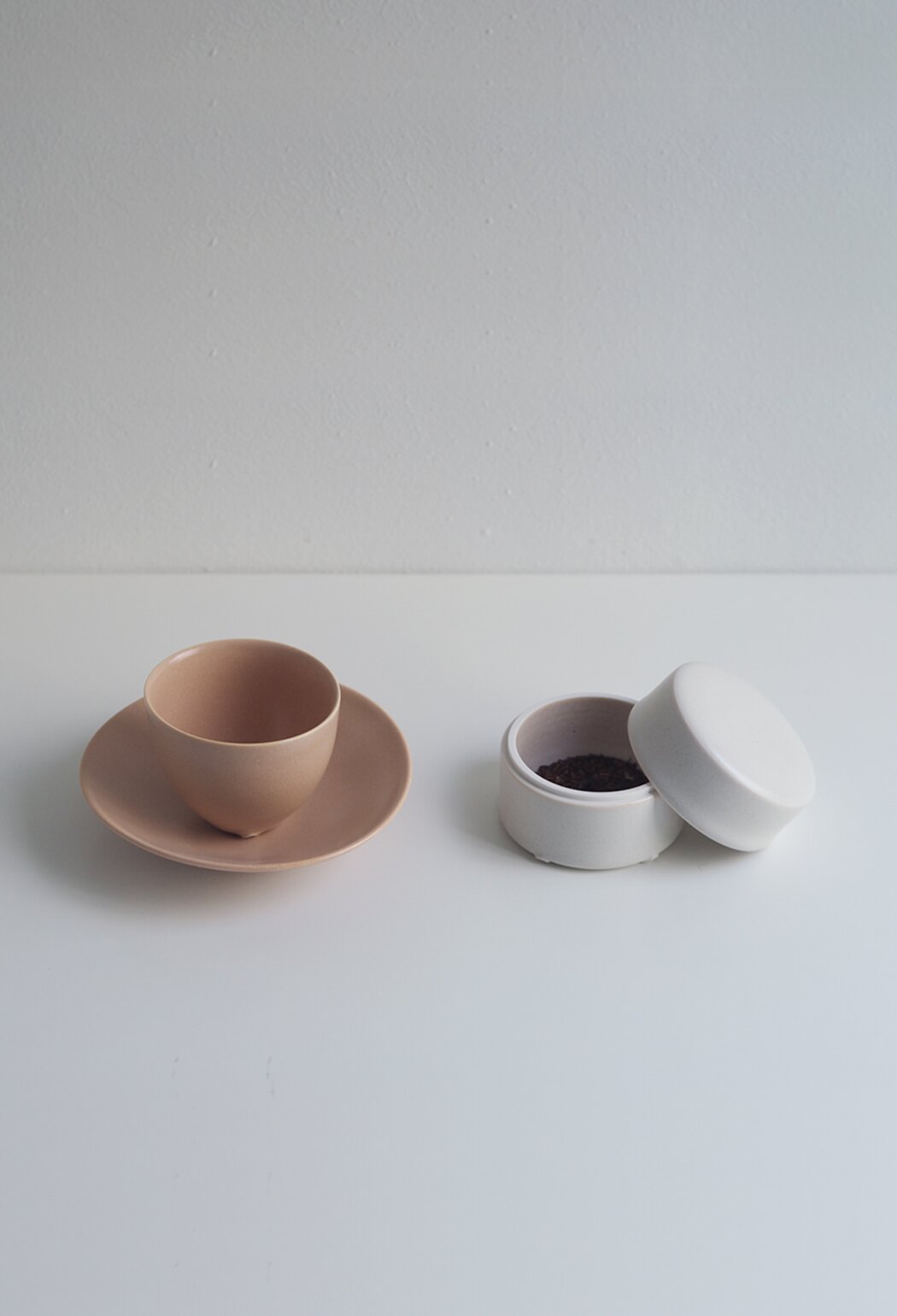 Oval Tea Set _ Coral