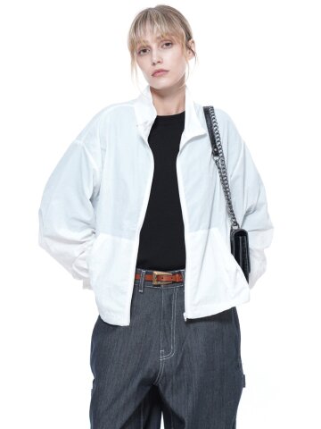 Searsucker Crop Windbreaker Jumper - White (W)
