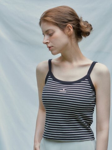 Logo Point Stripe Sleeveless Top (Black)